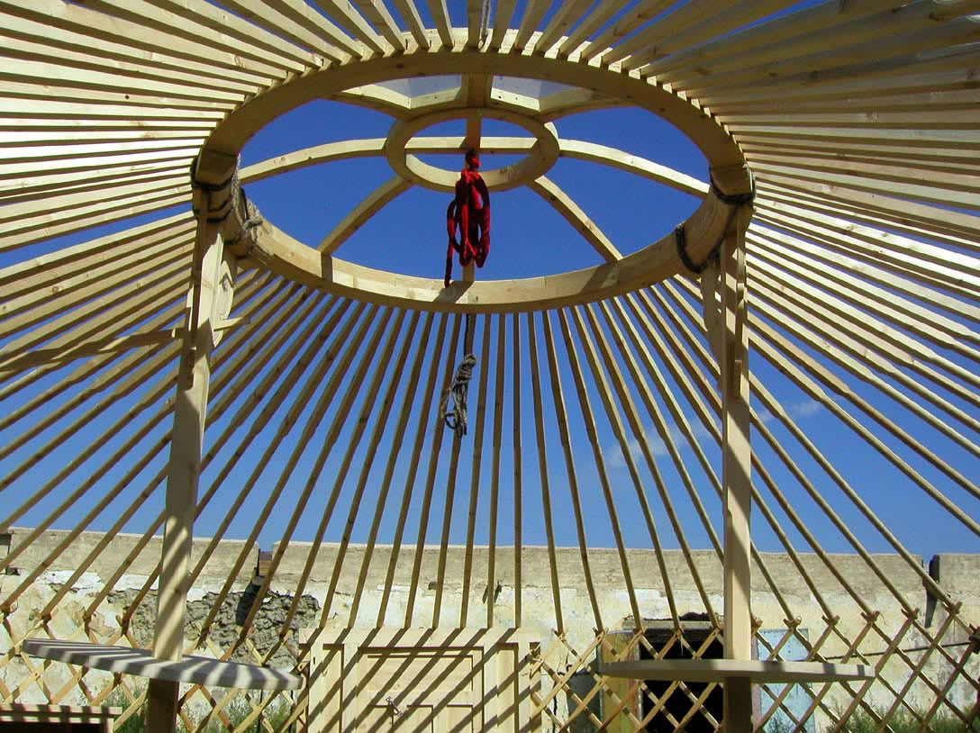 yourte bar 2 small jpg